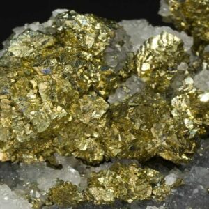 Chalcopyrite with Quartz