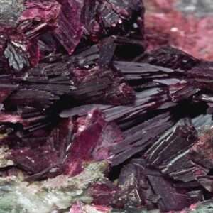 Erythrite